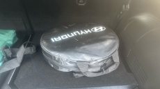 Hyundai INSTER 85kW 02 49kWh 5dr Auto Electric Hatchback